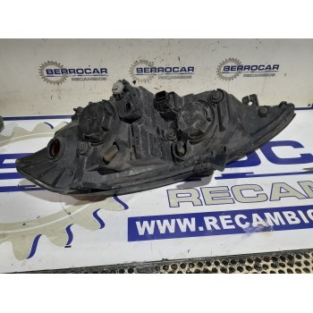 Recambio de faro derecho para ssangyong kyron 2.0 xdi referencia OEM IAM 8310208B14  