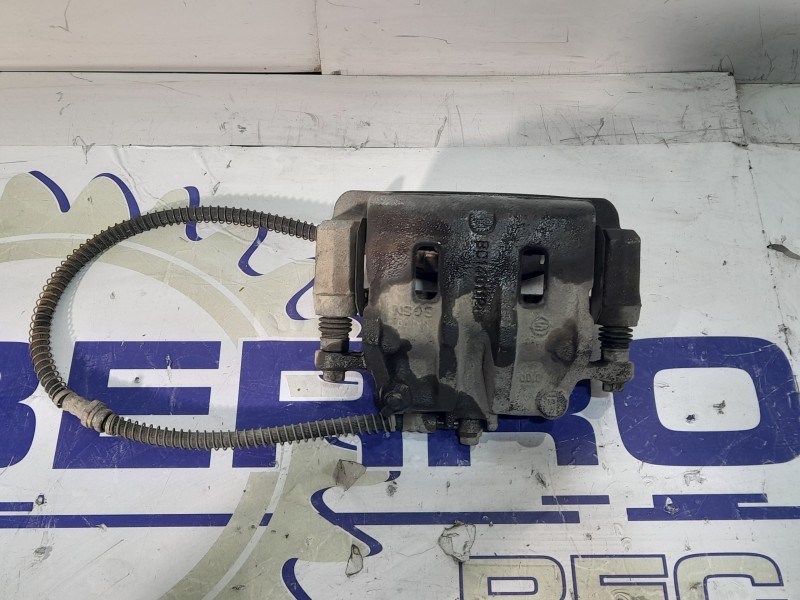 Recambio de pinza de freno delantera izquierda para ssangyong kyron 2.0 xdi referencia OEM IAM 4811009150  