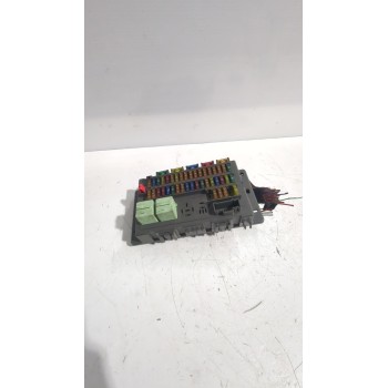 CAJA RELES / FUSIBLES 61131480790 