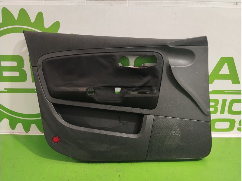 Recambio de guarnecido puerta delantera izquierda para seat ibiza (6l1) 1.9 tdi referencia OEM IAM 6L4867011  