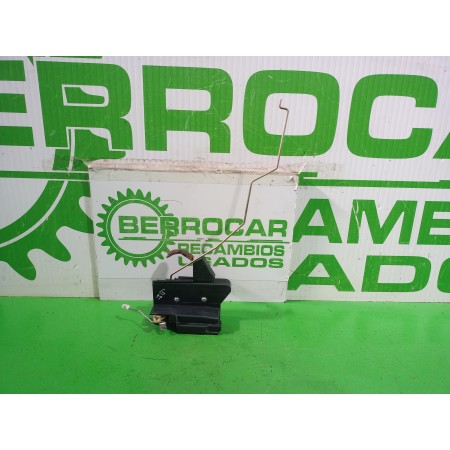 Recambio de cerradura puerta delantera izquierda para dacia sandero laureate referencia OEM IAM 805039362R  