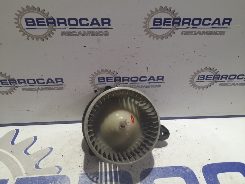 Recambio de motor calefaccion para toyota yaris (ncp1/nlp1/scp1) 1.0 cat referencia OEM IAM 2464606080  