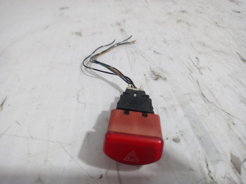 Recambio de warning para nissan micra (k12e) sport referencia OEM IAM 25290AX000  