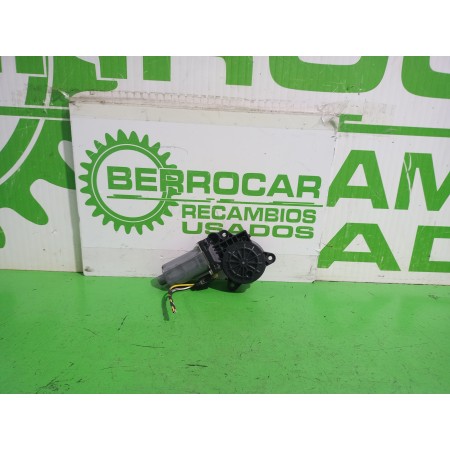 Recambio de motor elevalunas delantero derecho para ford fiesta (cbk) ambiente referencia OEM IAM 130821939  