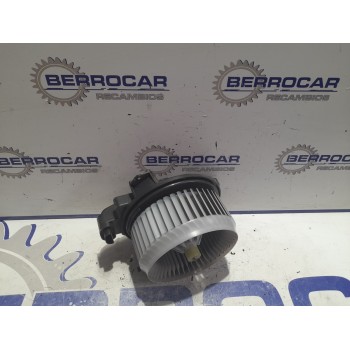 Recambio de motor calefaccion para toyota rav 4 2.2 d-4d cat referencia OEM IAM 2727008103  