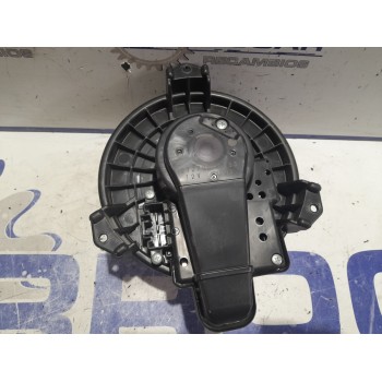 Recambio de motor calefaccion para toyota rav 4 2.2 d-4d cat referencia OEM IAM 2727008103  