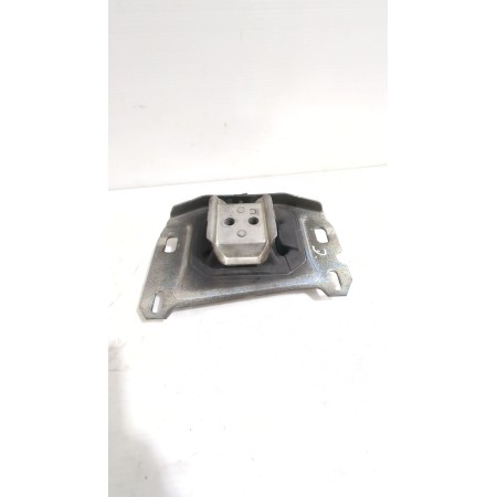 Recambio de soporte motor derecho para peugeot 508 referencia OEM IAM 17357R01  