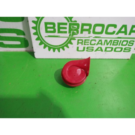 Recambio de claxon para renault clio ii fase ii (b/cb0) 1.5 dci diesel referencia OEM IAM E1000209  