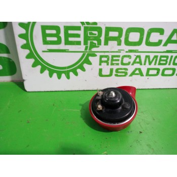 Recambio de claxon para renault clio ii fase ii (b/cb0) 1.5 dci diesel referencia OEM IAM E1000209  