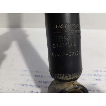 Recambio de amortiguador trasero derecho para suzuki swift berlina (mz) 1.3 16v cat referencia OEM IAM 4180062J01  