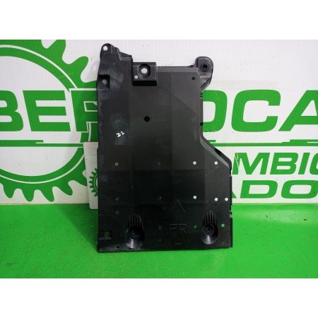 Recambio de cubrecarter para toyota auris touring sports (e18) active referencia OEM IAM 5816602030  