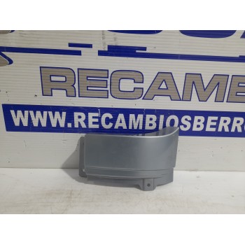 Recambio de moldura trasera derecha para opel zafira a elegance referencia OEM IAM 90580804  