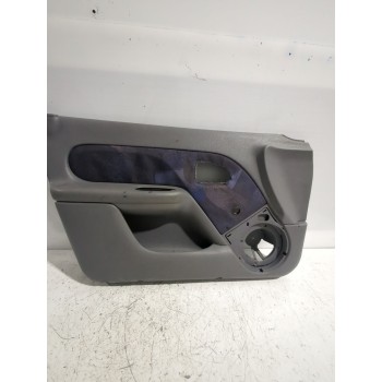 GUARNECIDO PUERTA DELANTERA IZQUIERDA 7700411357 