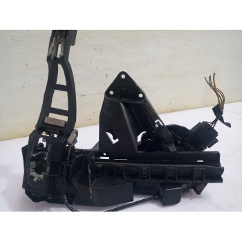 Recambio de cerradura puerta delantera derecha para ford focus lim. (cb4) business referencia OEM IAM 7M5AR2181  