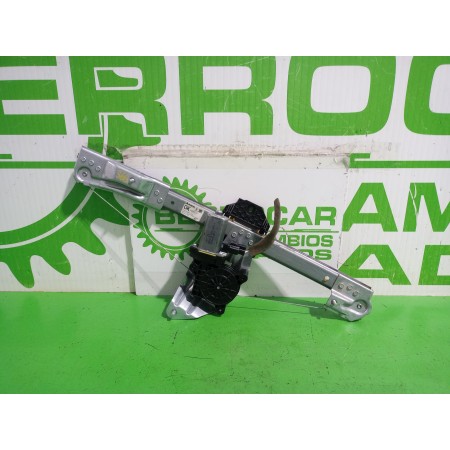 Recambio de elevalunas delantero derecho para dacia sandero laureate referencia OEM IAM 807209299R  