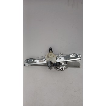 ELEVALUNAS DELANTERO IZQUIERDO 807014EA3C 