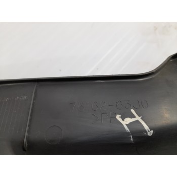 Recambio de molduras para suzuki swift berlina (mz) 1.3 16v cat referencia OEM IAM 76162-63J0  