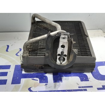 Recambio de radiador interior aire acondicionado para ssangyong kyron 2.0 xdi referencia OEM IAM 615065A100  