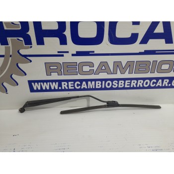 BRAZO LIMPIA DELANTERO IZQUIERDO 3831062J00 