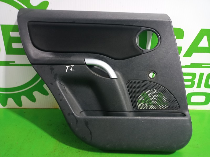 Recambio de guarnecido puerta trasera izquierda para citroën c3 1.4 hdi sx referencia OEM IAM 96380498  