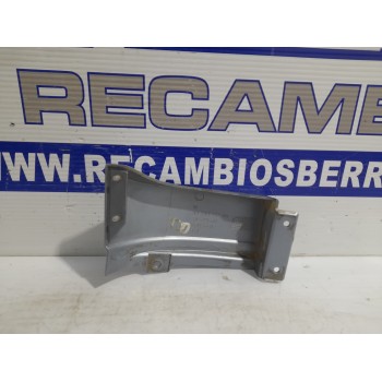 Recambio de moldura trasera derecha para opel zafira a elegance referencia OEM IAM 90580804  