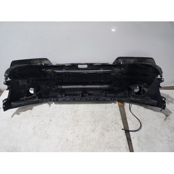 Recambio de paragolpes delantero para land rover discovery 4 tdv6 hse referencia OEM IAM AH2217F003AB  
