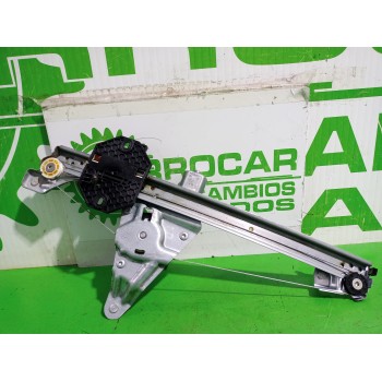 Recambio de elevalunas trasero derecho para dacia sandero laureate referencia OEM IAM 827208057R  