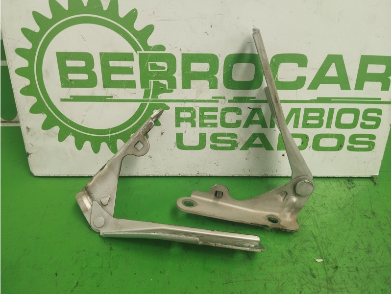 Recambio de bisagras capot para seat ibiza (6l1) 1.9 tdi referencia OEM IAM 6L0823302A  