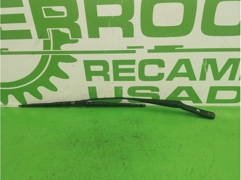 Recambio de brazo limpia delantero izquierdo para seat ibiza (6l1) 1.9 tdi referencia OEM IAM 6L1955409B  