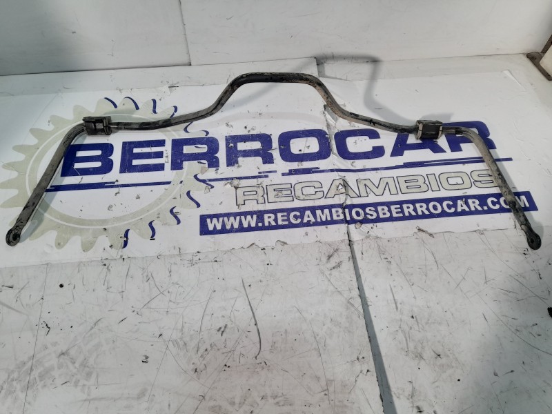 Recambio de barra estabilizadora trasera para ssangyong kyron 2.0 xdi referencia OEM IAM 4571006001  