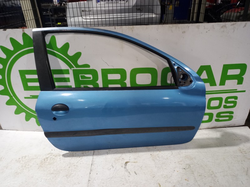 Recambio de puerta delantera derecha para peugeot 206 berlina e-music referencia OEM IAM 9004K6  