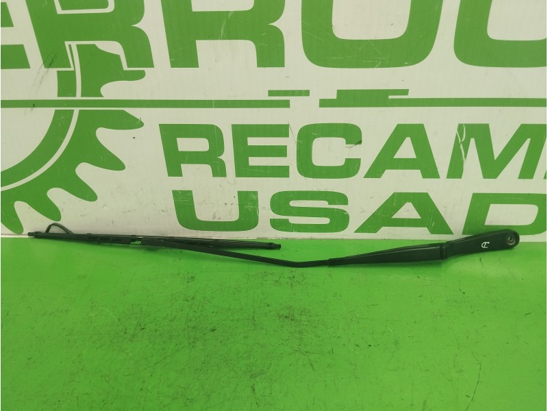 Recambio de brazo limpia delantero derecho para seat ibiza (6l1) 1.9 tdi referencia OEM IAM 6L1955410B  