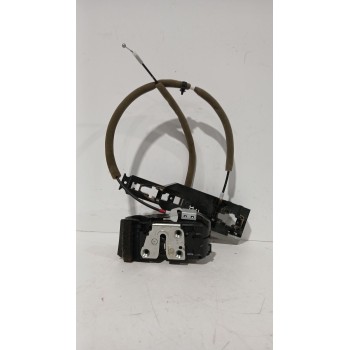 CERRADURA PUERTA TRASERA DERECHA 825004EA2A 