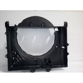 Recambio de moldura para land rover discovery 4 tdv6 hse referencia OEM IAM AH328K619AC  