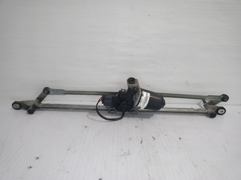 Recambio de motor limpia delantero para land rover discovery 4 tdv6 hse referencia OEM IAM 9501242  