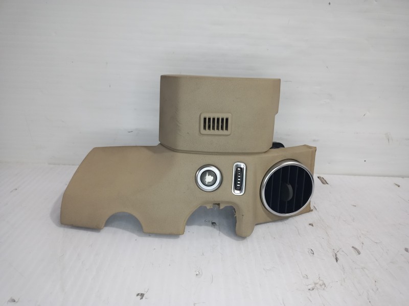 Recambio de rejilla aireadora para land rover discovery 4 tdv6 hse referencia OEM IAM AH2204302D  