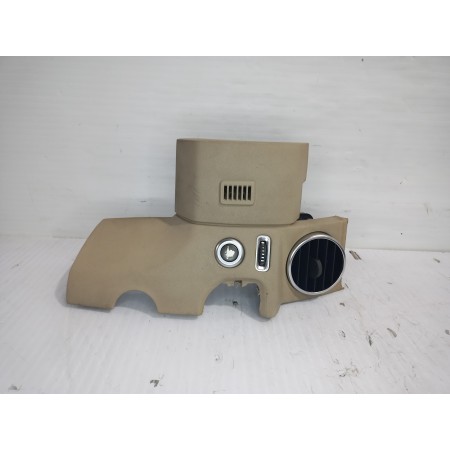 Recambio de rejilla aireadora para land rover discovery 4 tdv6 hse referencia OEM IAM AH2204302D  