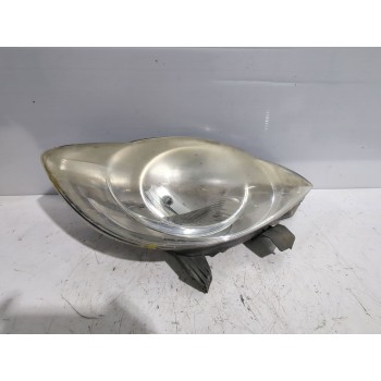 Recambio de faro derecho para peugeot 107 (pm_, pn_) 1.4 hdi referencia OEM IAM 620674  