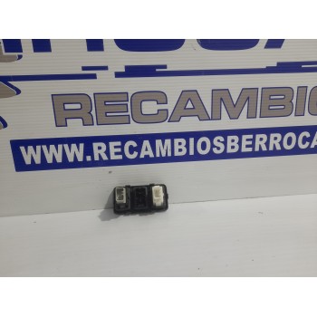 Recambio de mando multifuncion para suzuki swift berlina (mz) 1.3 16v cat referencia OEM IAM 7331262J10  