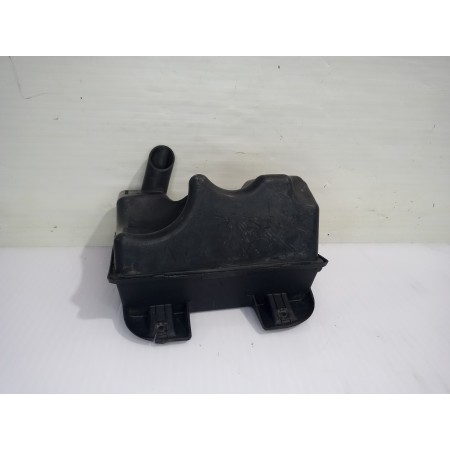 Recambio de caja filtro aire para chrysler voyager (gs) 2.5 td family referencia OEM IAM 04861178AA  