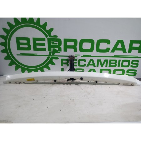 Recambio de travesaño superior para suzuki vitara se/sv (et) 1.9 turbodiesel referencia OEM IAM 6364620  