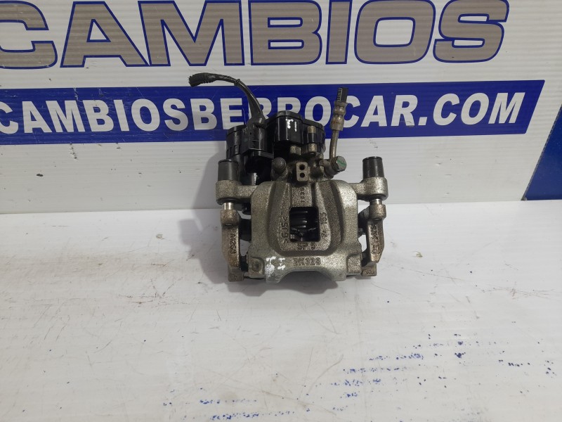 Recambio de pinza de freno trasera izquierda para jaguar xe 2.0 diesel cat referencia OEM IAM FK722K328  