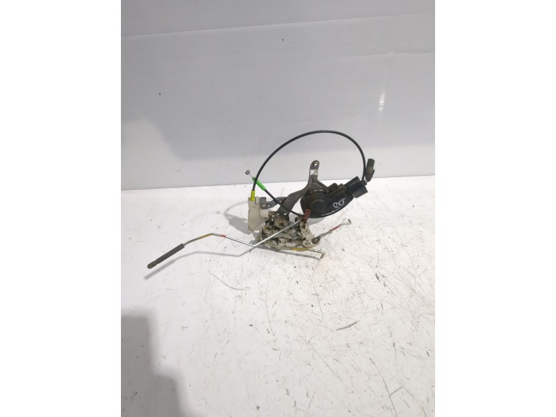 Recambio de cerradura puerta delantera derecha para peugeot 107 (pm_, pn_) 1.4 hdi referencia OEM IAM 9136V1  