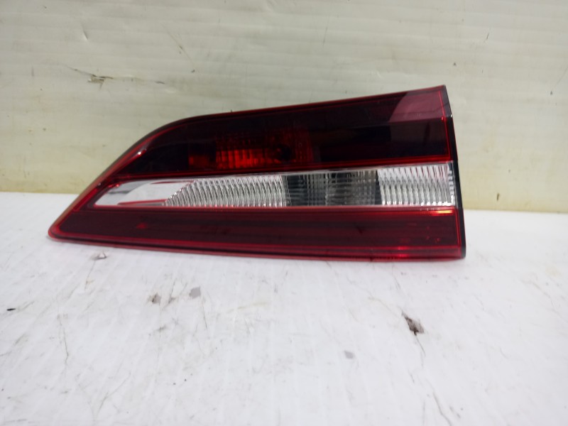 Recambio de piloto trasero izquierdo interior para opel grandland x design line referencia OEM IAM YP00016580  