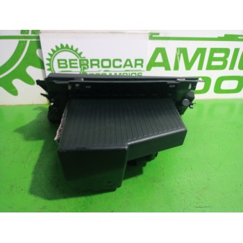 Recambio de guantera para peugeot 508 active referencia OEM IAM 9686450877  