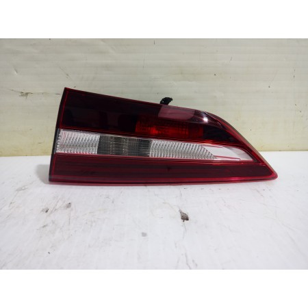 Recambio de piloto trasero derecho interior para opel grandland x design line referencia OEM IAM YP00016480  