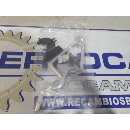 Recambio de tubo agua calefaccion para opel insignia berlina referencia OEM IAM 95517542  