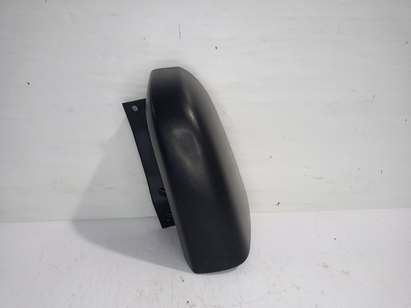 Recambio de moldura derecha para renault trafic furgón l1h1 2,7t referencia OEM IAM 903903513R  