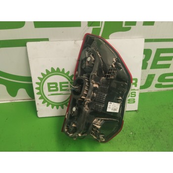 Recambio de piloto trasero derecho para ford transit courier ambiente referencia OEM IAM ET7613404AF  
