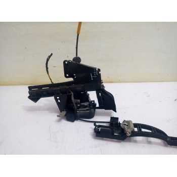 CERRADURA PUERTA TRASERA IZQUIERDA 4M5AR26413 